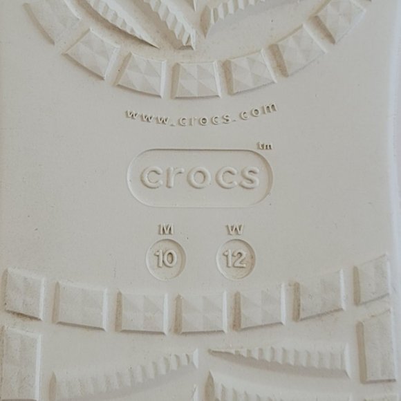 Crocs Iconic Off-White Crush Boot - Size Women 12 - Picture 9 of 9